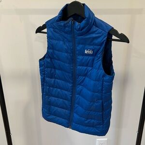 REI kids puffy vest